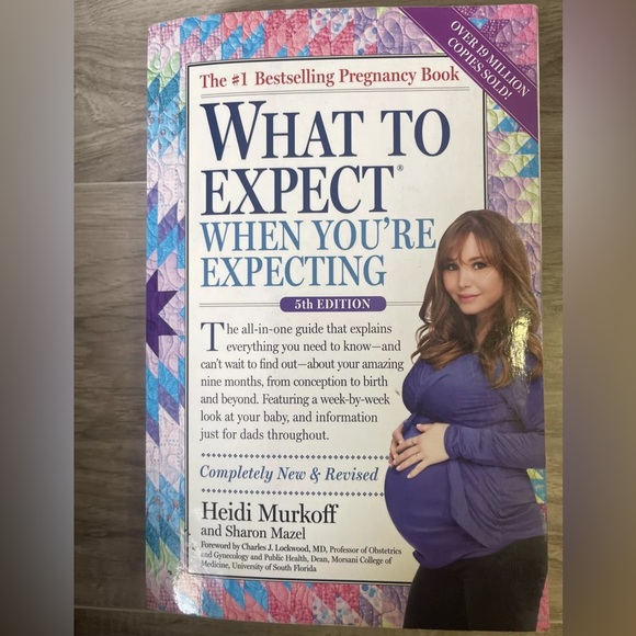 What to expect when you are expecting 5th Edition Heidi Murkoff, Sharon Mazel - Picture 1 of 2